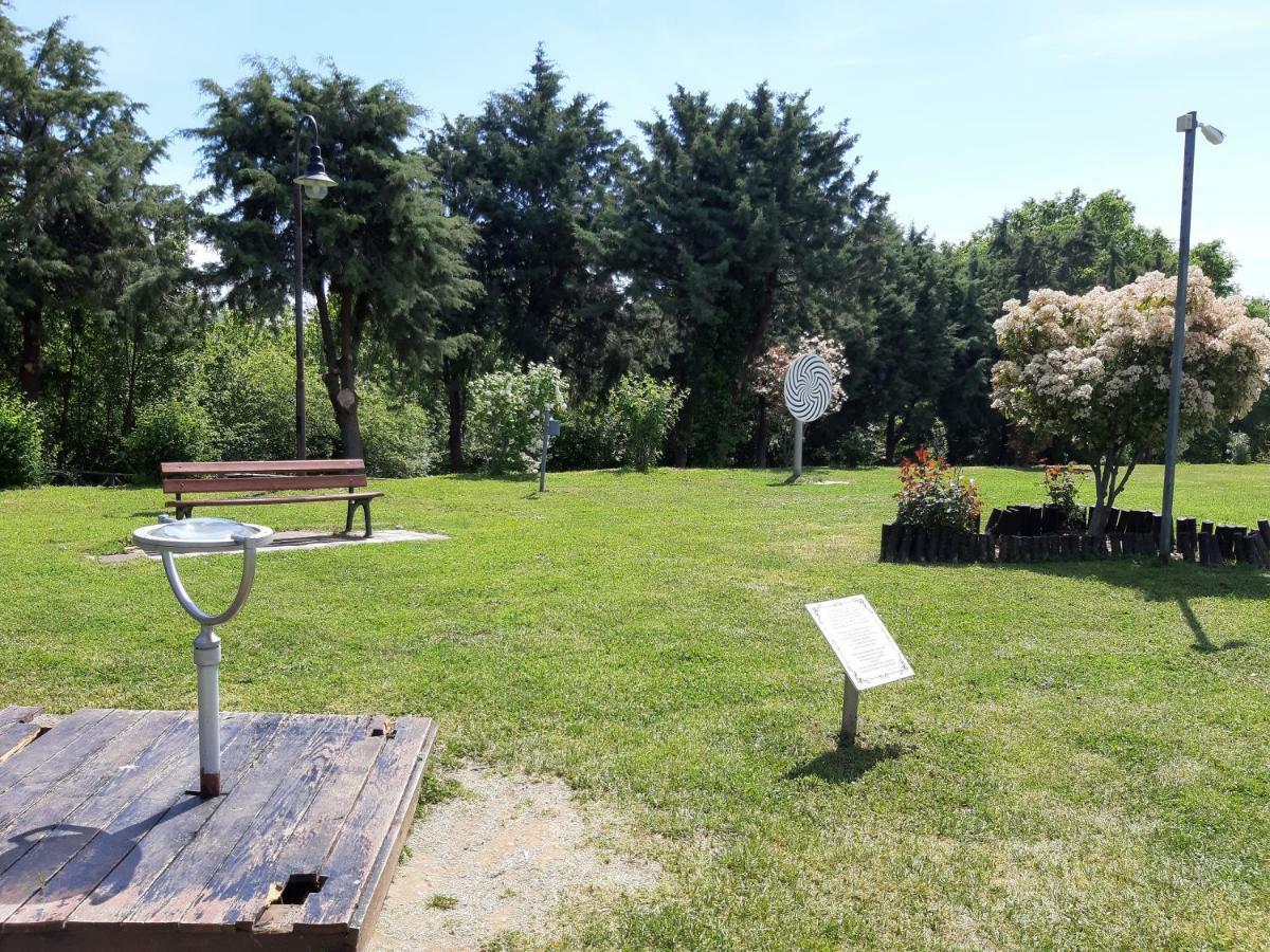 סטראטוניון Captain'S Beauty & Wellness House מראה חיצוני תמונה